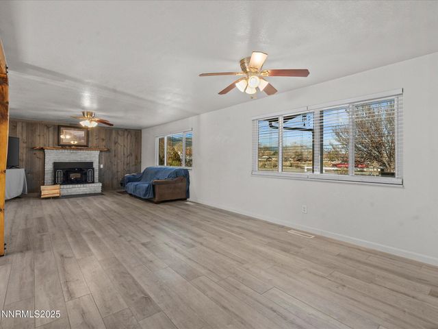 1235 Koontz Lane, Carson City, NV 89701