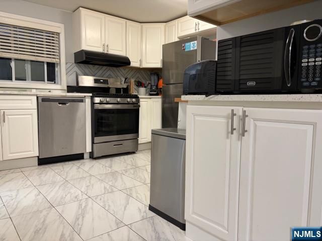 22 Humphrey Street 2nd Fl., Englewood, NJ 07631