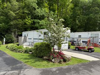 4229 E Parkway #324, Gatlinburg, TN 37738