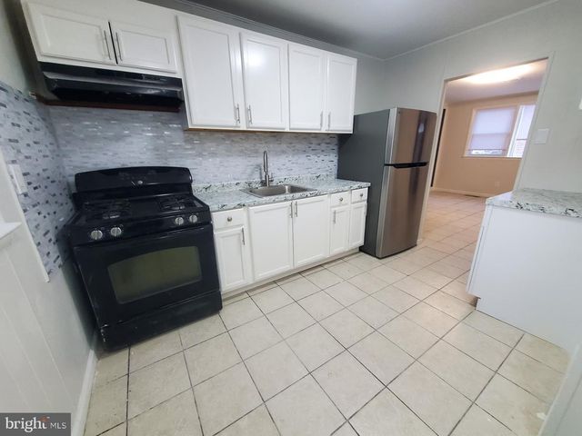 185 KINSLEY RD, Pemberton, NJ 08068