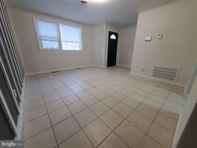 185 KINSLEY RD, Pemberton, NJ 08068