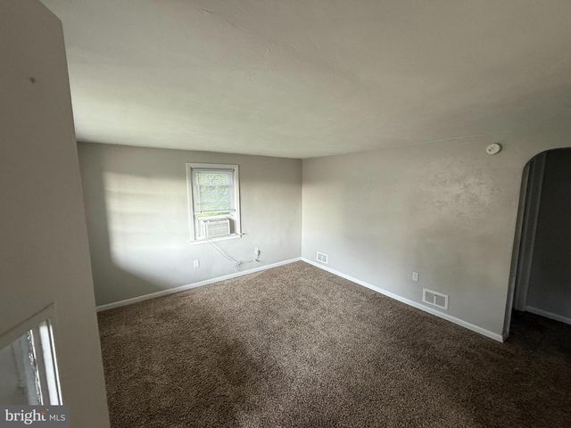 22 HEIDELBERG AVE, York, PA 17404