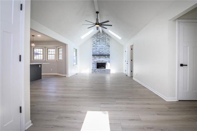 10595 Bradshaw Street, Lenexa, KS 66215