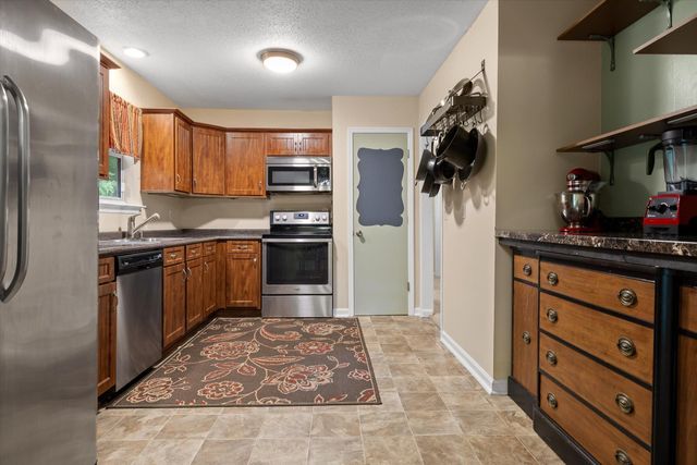 8462 Cross Timbers Circle, Hixson, TN 37343