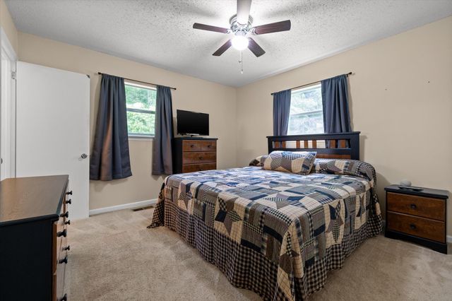 8462 Cross Timbers Circle, Hixson, TN 37343