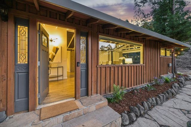 76 Old Spanish Trail, Portola Valley, CA 94028
