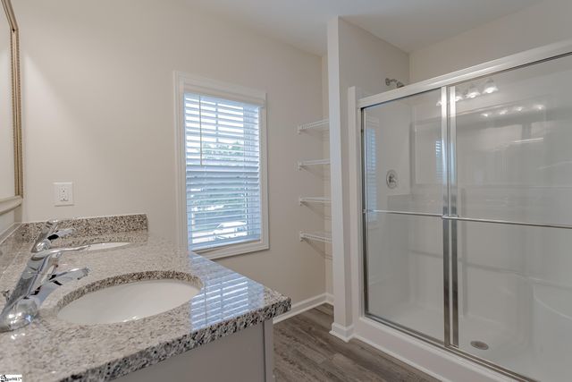 8 Sabine Leaf Court, Greer, SC 29650