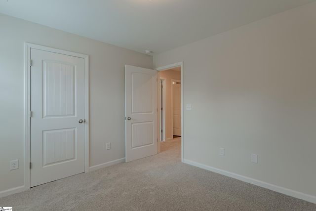 8 Sabine Leaf Court, Greer, SC 29650