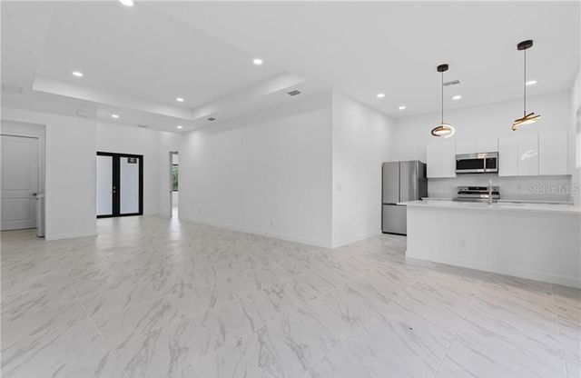 710 EISENHOWER BOULEVARD, Lehigh Acres, FL 33974