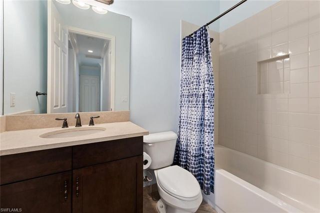 13419 Silktail DR, Naples, FL 34109