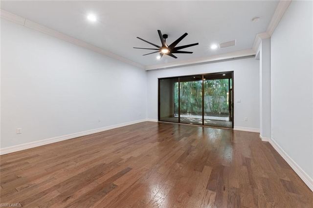 13419 Silktail DR, Naples, FL 34109