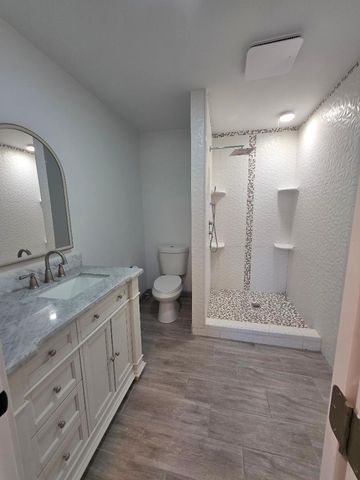 5454 E Butler Avenue, Fresno, CA 93727