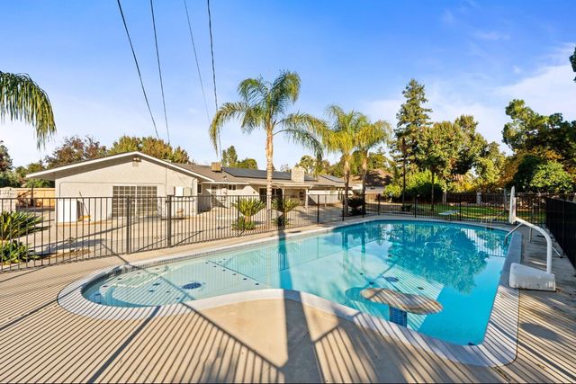 5454 E Butler Avenue, Fresno, CA 93727