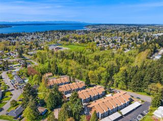 2411 S 248th Street #D22, Kent, WA 98032