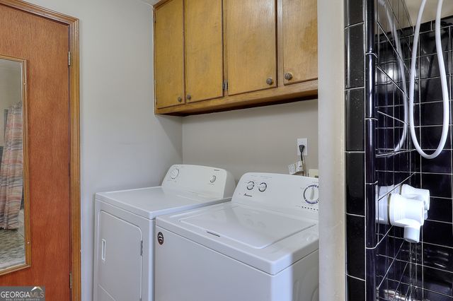 2261 Clairmont Circle, Snellville, GA 30078