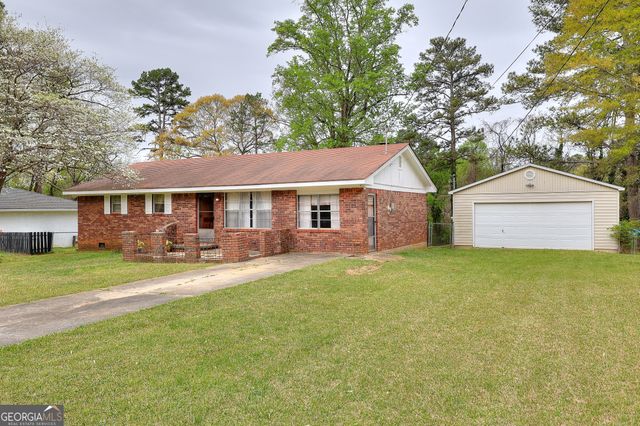 2261 Clairmont Circle, Snellville, GA 30078