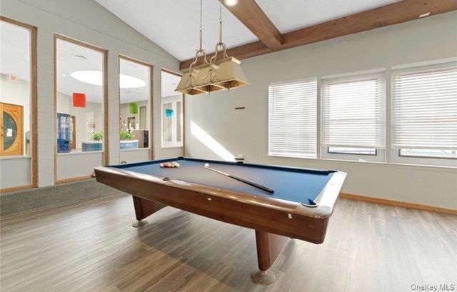 21 Sierra 21, Coram, NY 11727