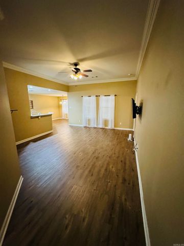 3092 Glasgow, Benton, AR 72015