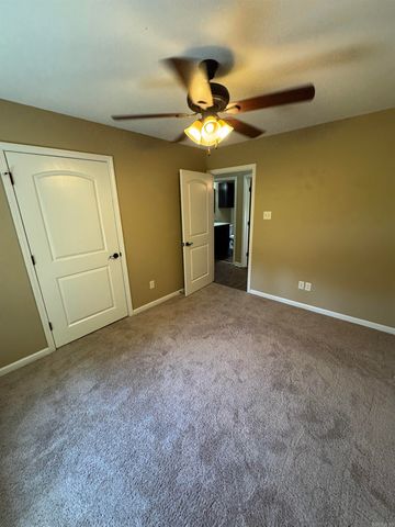 3092 Glasgow, Benton, AR 72015