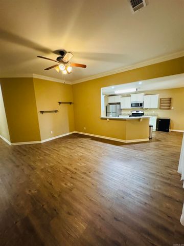 3092 Glasgow, Benton, AR 72015