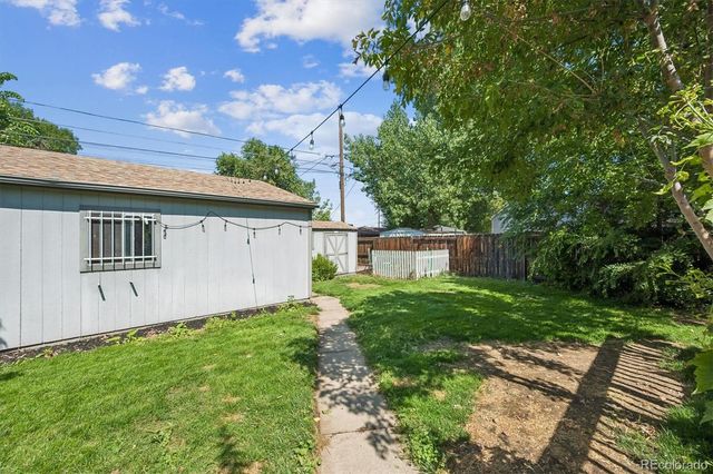 2637 N Garfield Street, Denver, CO 80205