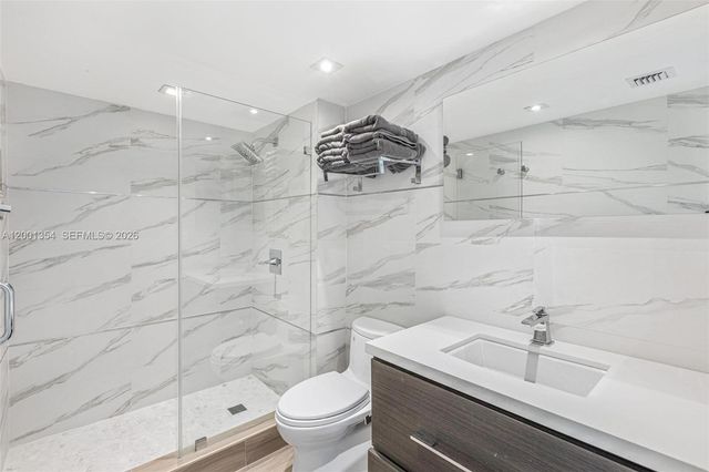 90 Alton Rd 2305, Miami Beach, FL 33139