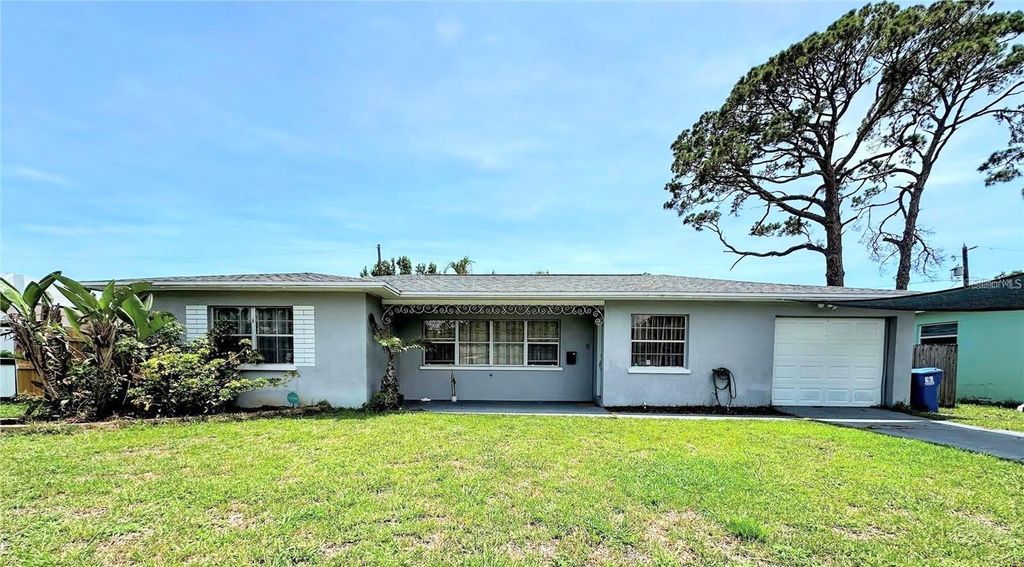 1738 TYRONE BOULEVARD N, St Petersburg, FL 33710