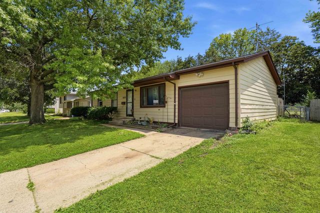 1619 Wakonda Drive, Waterloo, IA 50703