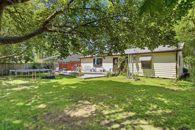 1619 Wakonda Drive, Waterloo, IA 50703