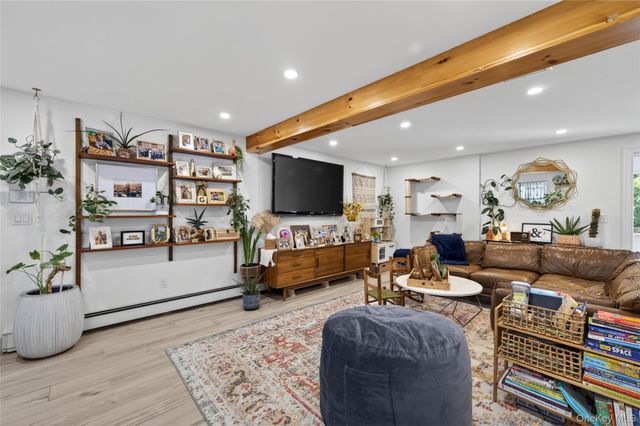 182 W 21st Street, Deer Park, NY 11729