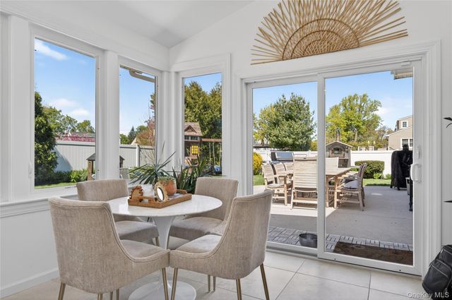 182 W 21st Street, Deer Park, NY 11729