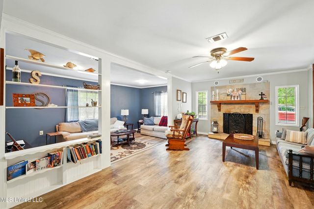 18 Shamrock Lane, Carriere, MS 39426
