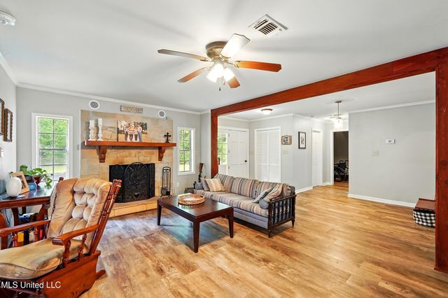 18 Shamrock Lane, Carriere, MS 39426
