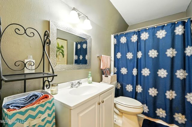 18 Shamrock Lane, Carriere, MS 39426