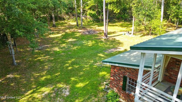 18 Shamrock Lane, Carriere, MS 39426