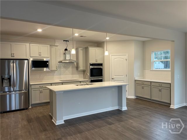 176 Champlain Drive, Pooler, GA 31322