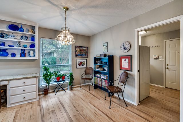 4409 Chedlea Avenue, Fort Worth, TX 76133