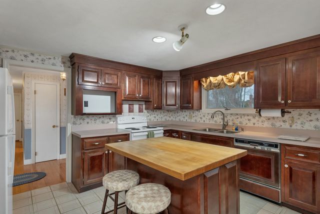 19 Cote Drive, Dover, NH 03820