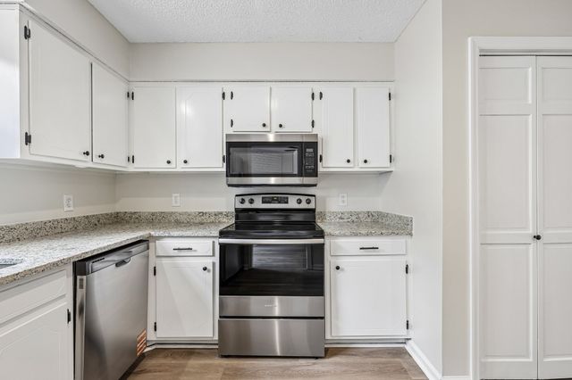 3880 Priest Lake Dr Apt 54, Nashville, TN 37217