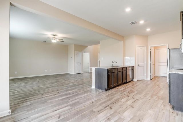 1025 Mcdonald Drive, Crowley, TX 76036