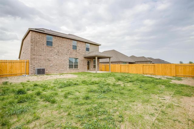 1025 Mcdonald Drive, Crowley, TX 76036