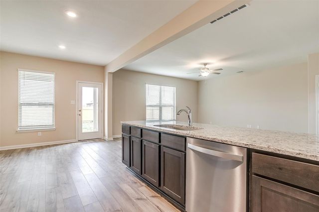 1025 Mcdonald Drive, Crowley, TX 76036