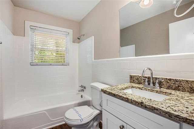 5052 W MOUNTAIN Street, Stone Mountain, GA 30083