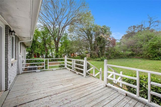 5052 W MOUNTAIN Street, Stone Mountain, GA 30083