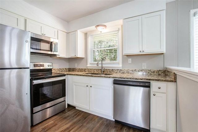 5052 W MOUNTAIN Street, Stone Mountain, GA 30083