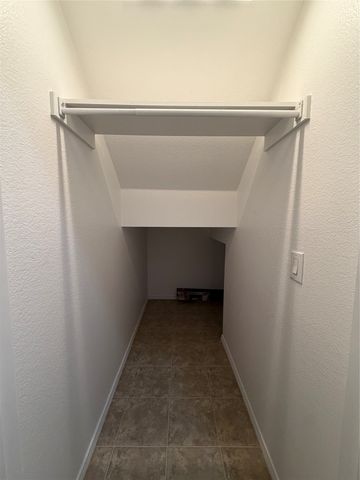 2743 Hyde Park Drive, Grand Prairie, TX 75050