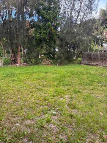 1408 36th Avenue 1408, Vero Beach, FL 32960