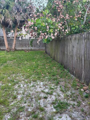 1408 36th Avenue 1408, Vero Beach, FL 32960