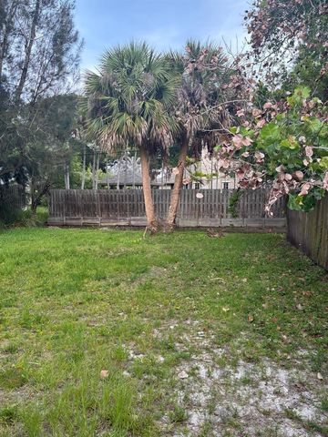1408 36th Avenue 1408, Vero Beach, FL 32960