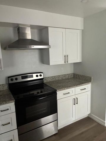 1408 36th Avenue 1408, Vero Beach, FL 32960